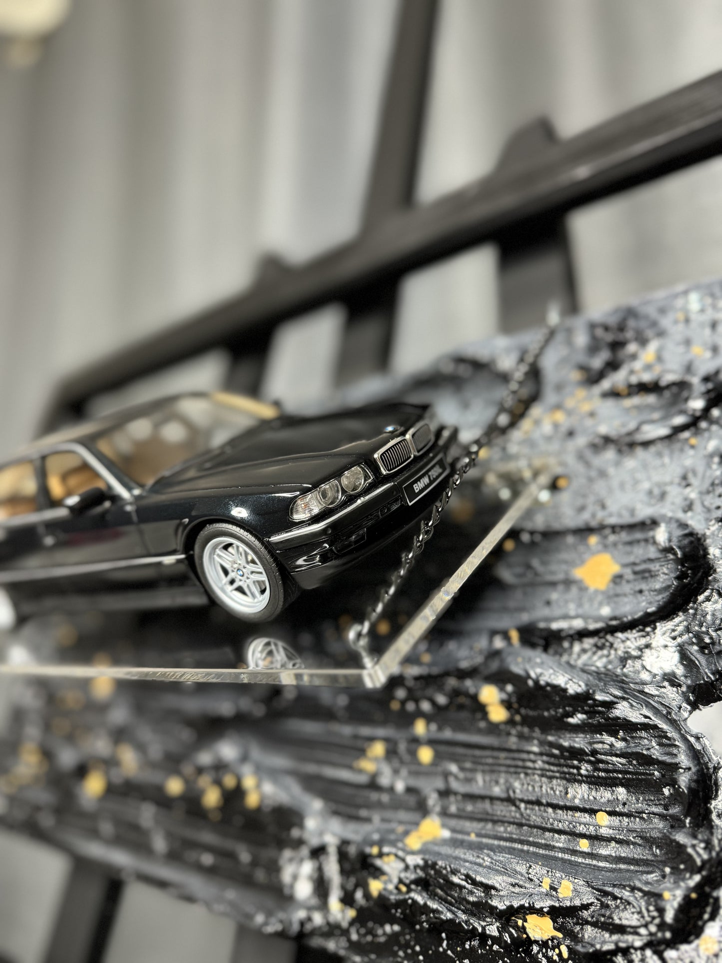 BMW E38 750 iL Black